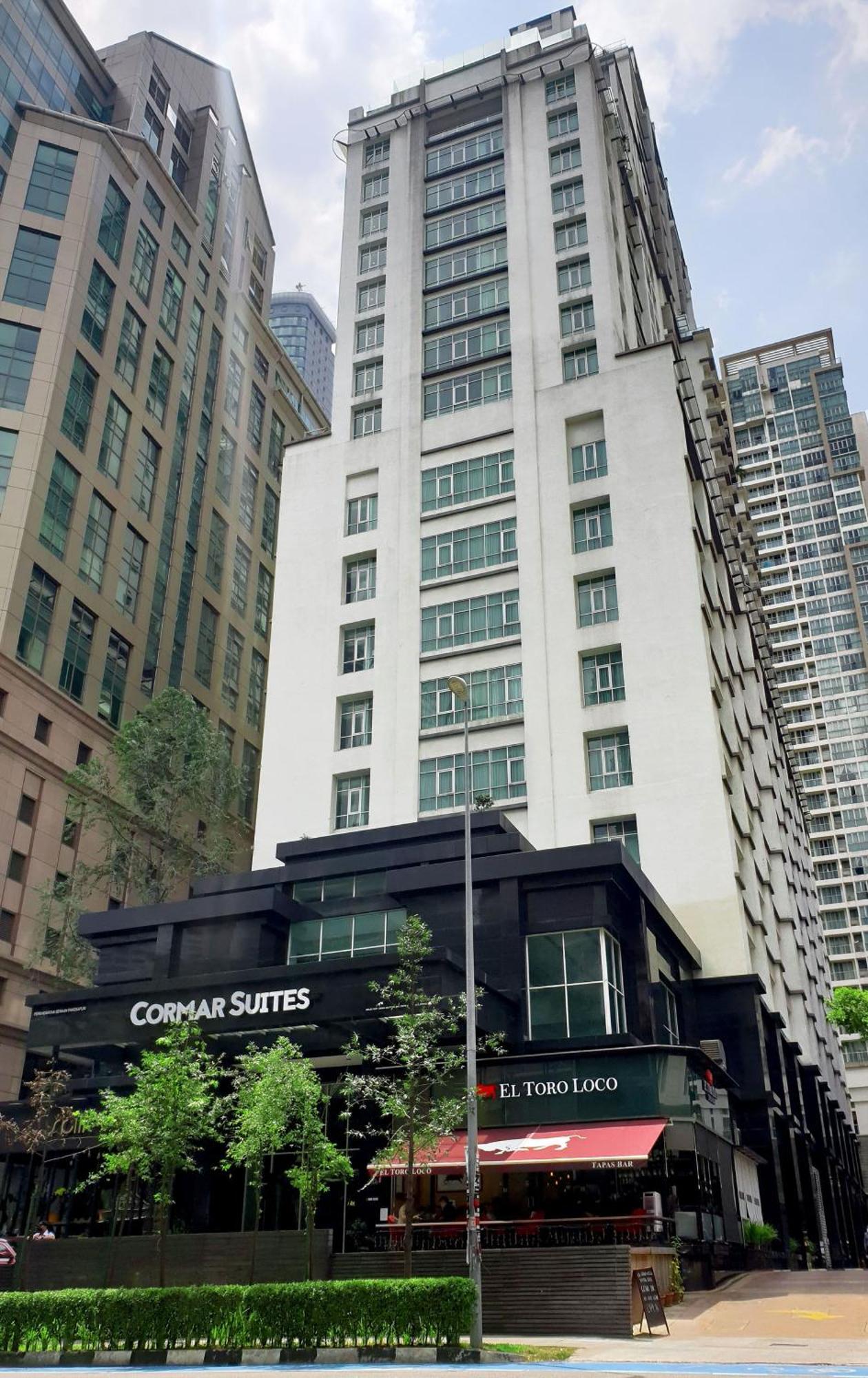 科马尔套房酒店 吉隆坡 外观 照片